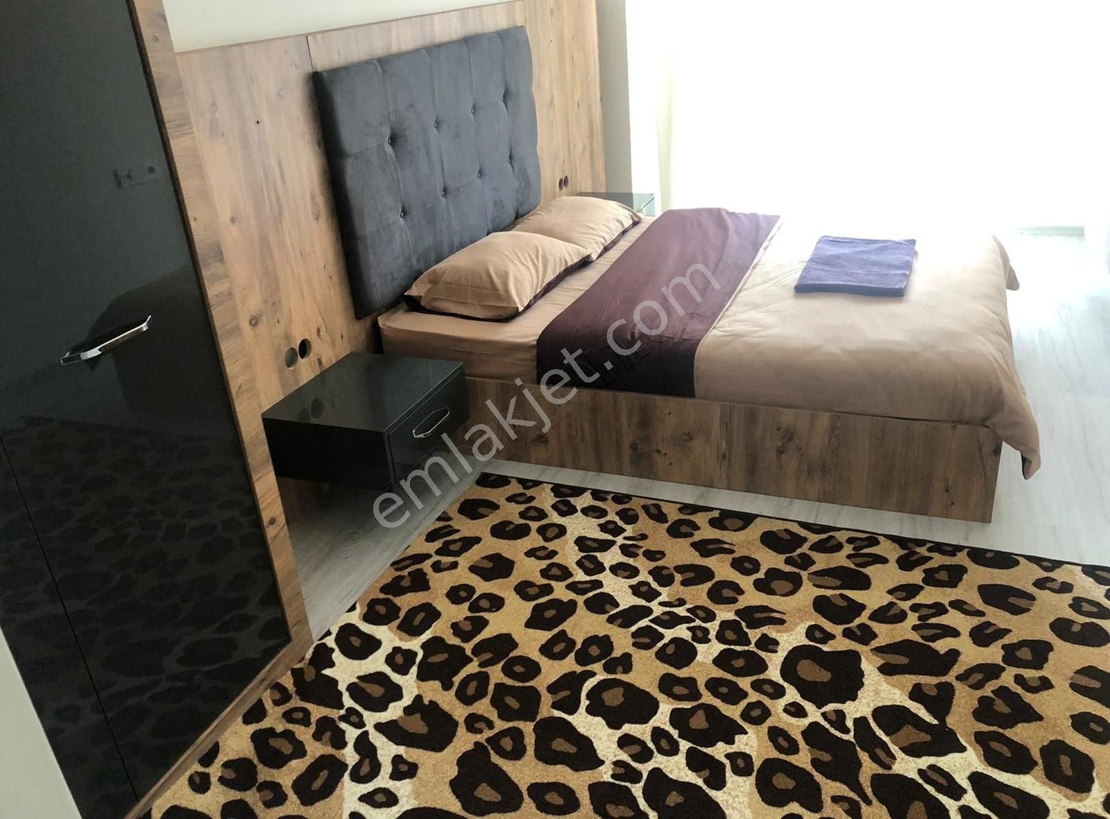 Bolu Merkez Karaçayır Günlük Kiralık Daire BELEDİYEYE 2 DAKİKALIK YÜRÜYÜŞ MESAFESİNDE TEMİZ DAİRE