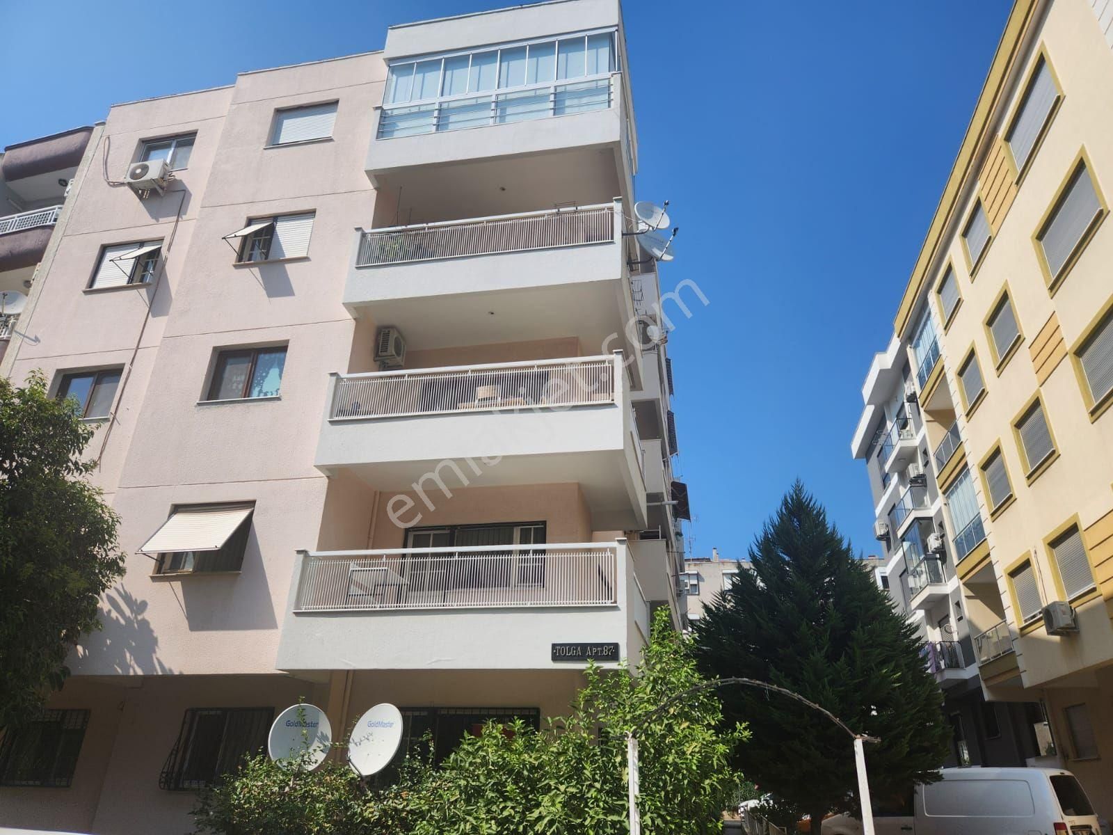 Karşıyaka Bostanlı Satılık Daire  BOSTANLIDA  4+1 DUBLEKS DAİRE