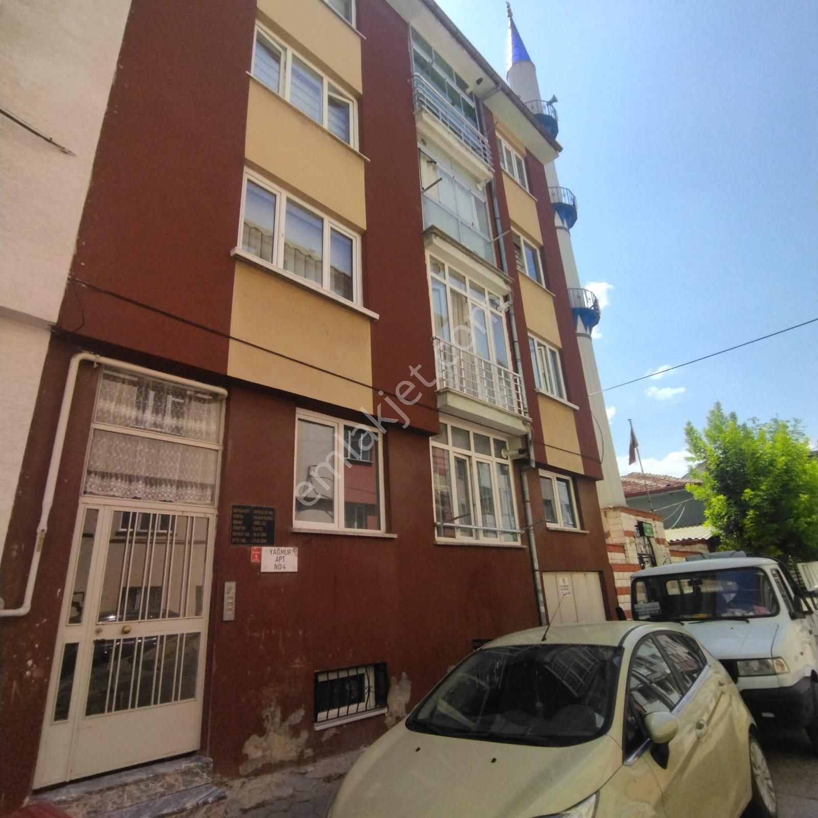 Tepebaşı Zafer Satılık Daire  SD600-ÖMERAĞA MAH 3+1 FULL BAKIMLI SATILIK DAİRE