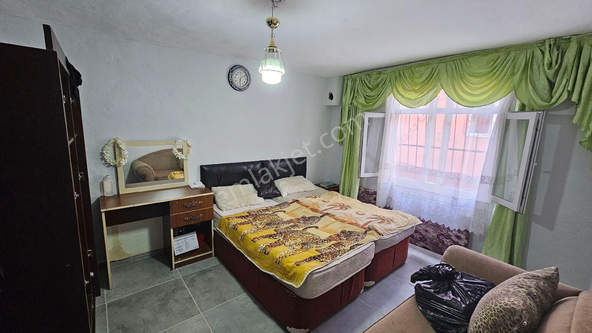 Seyhan Da Yenibey Barbaros Mh Özdemir Market Karşısı 87 Mt 2 Katlı Dubleks Şeklinde - Görsel 2