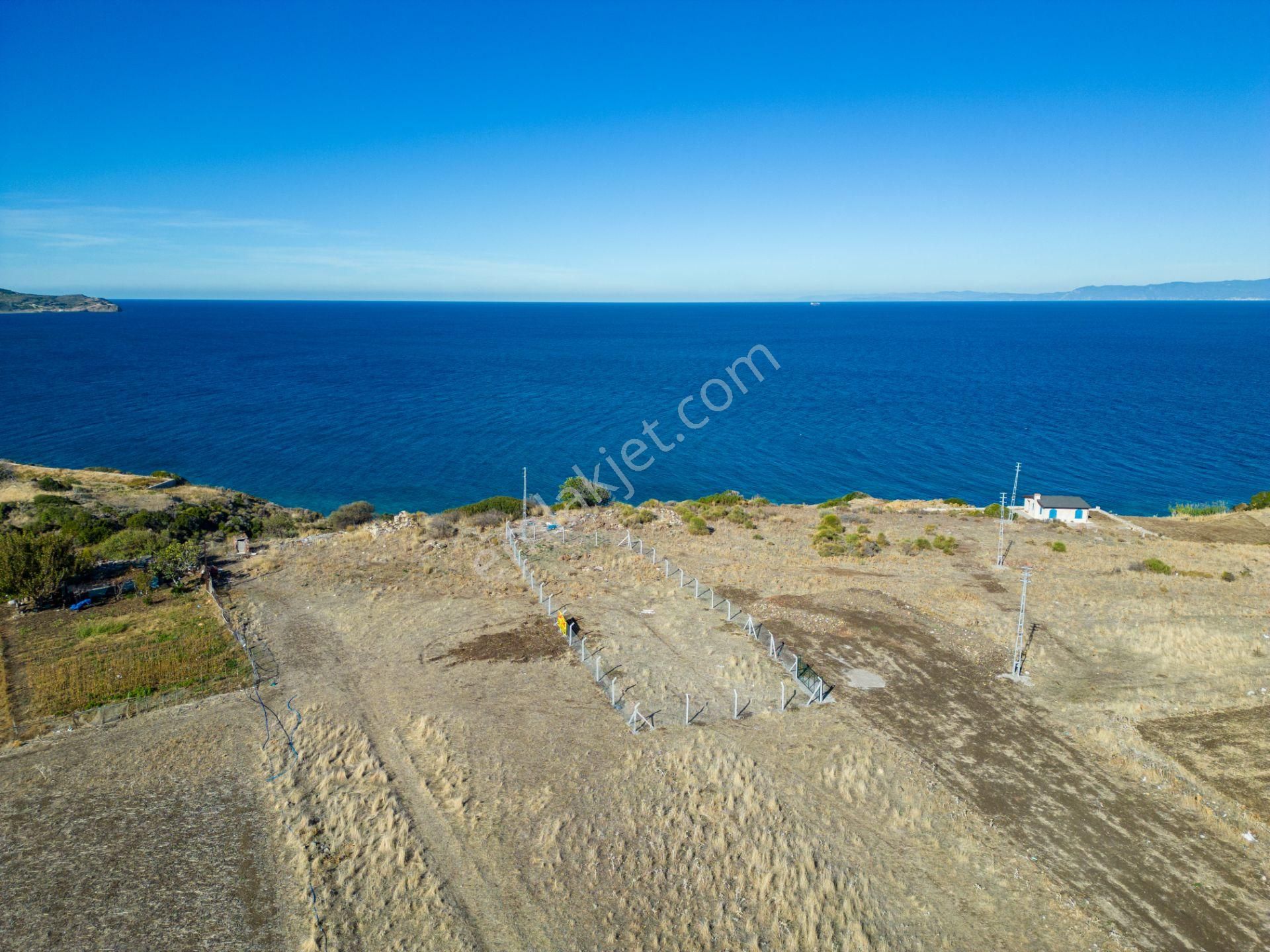 Karaburun Bozköy Satılık Tarla  KARABURUN BOZKÖY'DE FULL DENİZ MANZARALI SATILIK TARLA