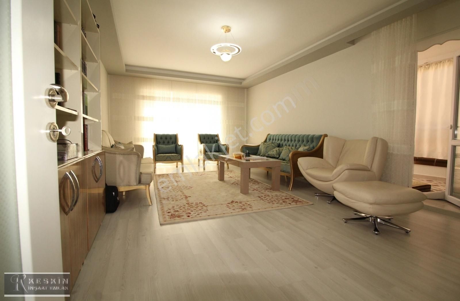 Keçiören Hisar Satılık Daire Keçiören Baglum Hisar Da 2.kat 3+1 125m2 Çift Banyo Teras Balkon