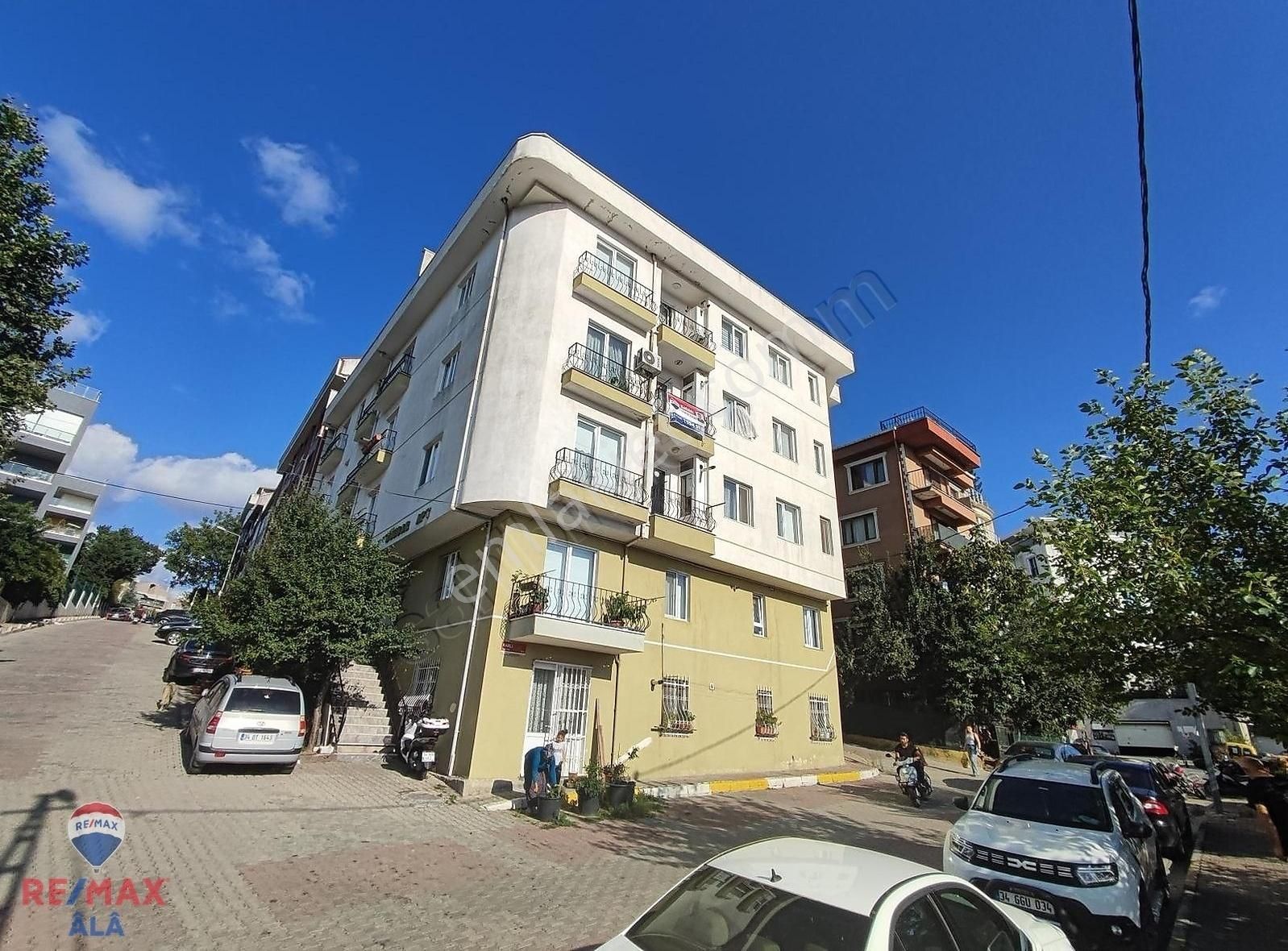 Eyüpsultan Göktürk Merkez Satılık Daire REMAX ENES AKAY'DAN ÖNÜ AÇIK 2+1 ARA KAT 120M² SATILIK DAİRE