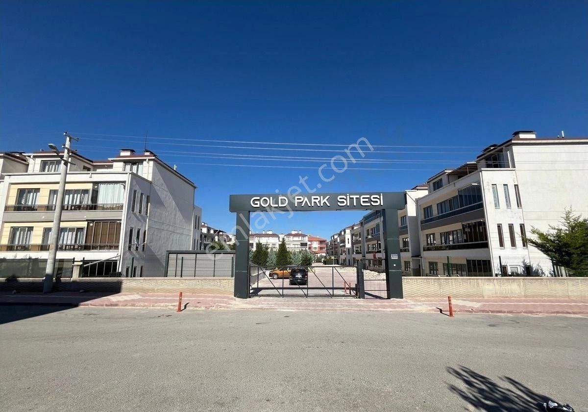 Selçuklu Kosova Satılık Daire SANCAK MAHALLESİ DUBLEX BAHÇELİ 3+1 SATILIK DAİRE