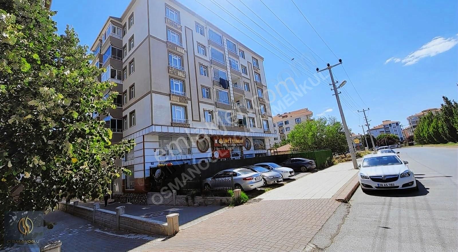 Kırşehir Merkez Yenice Satılık Daire YENİCE MAH.İNÇİTANESİ ANAOKULUNUN OLDUĞU BİNADA KAT:3 GÜNEY,BATI