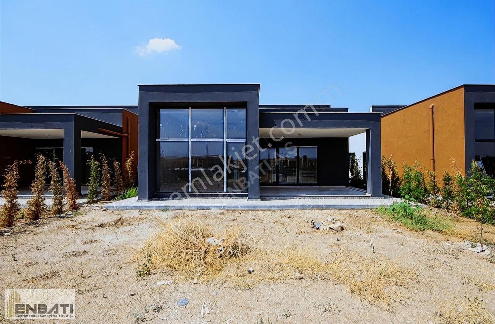 Sincan Hürriyet Satılık Villa Villa Rosso Temelli'de 2+1 Villa / Enbatı AŞ.