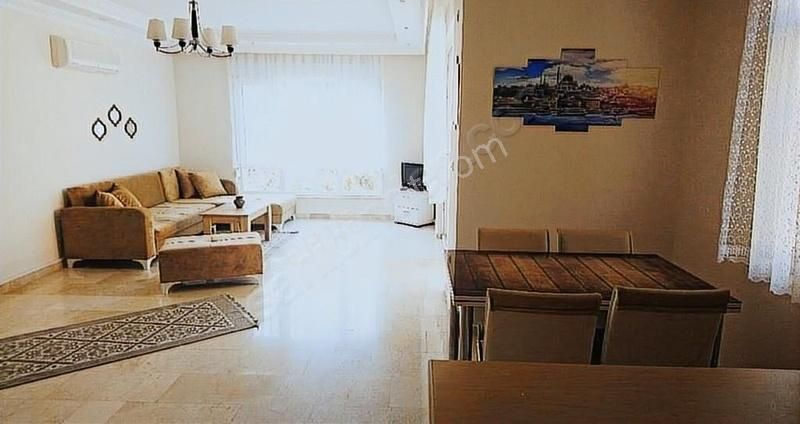 Alanya Tosmur Kiralık Daire YÜZME HAVUZLU SİTEDE 2+1 EŞYALI DAİRE