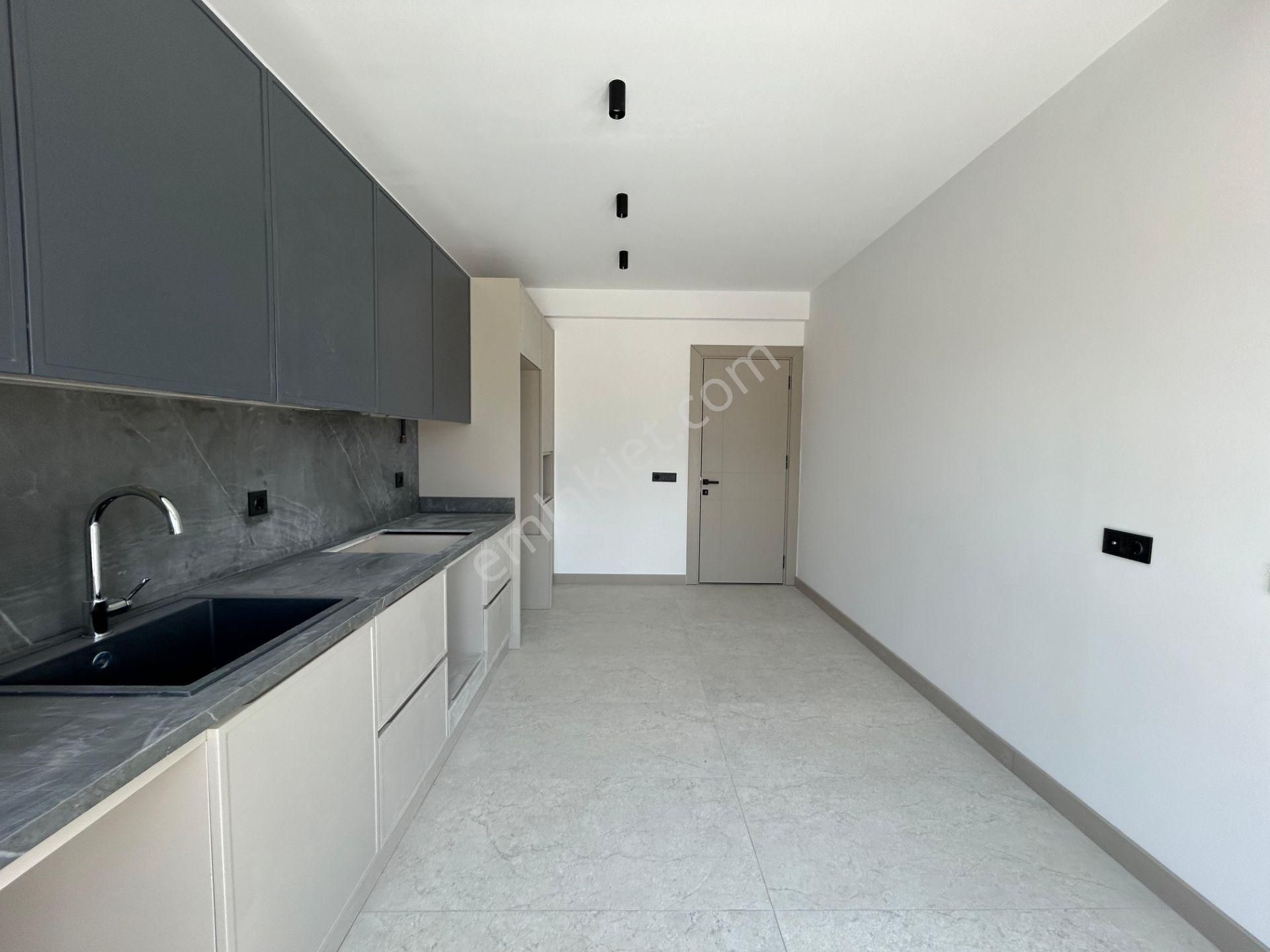 Merkezefendi Karahasanlı Satılık Daire  KARAHASANLI MAHALLESİN'DE 180M² 3+1 SATILIK SIFIR LÜKS DAİRE