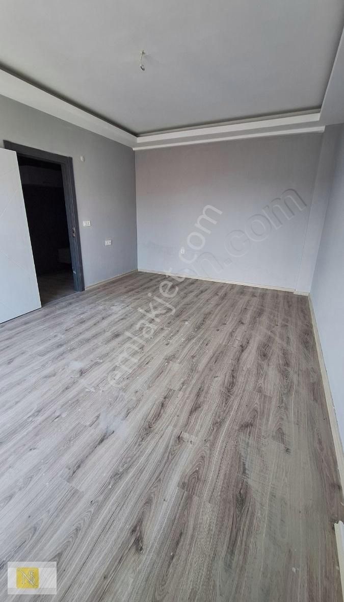 Atakum Yenimahalle Satılık Daire NŞ GAYRİMENKUL HÜLYA'DAN YENİMAHALLEDE SATILIK 2+1 DAİRE