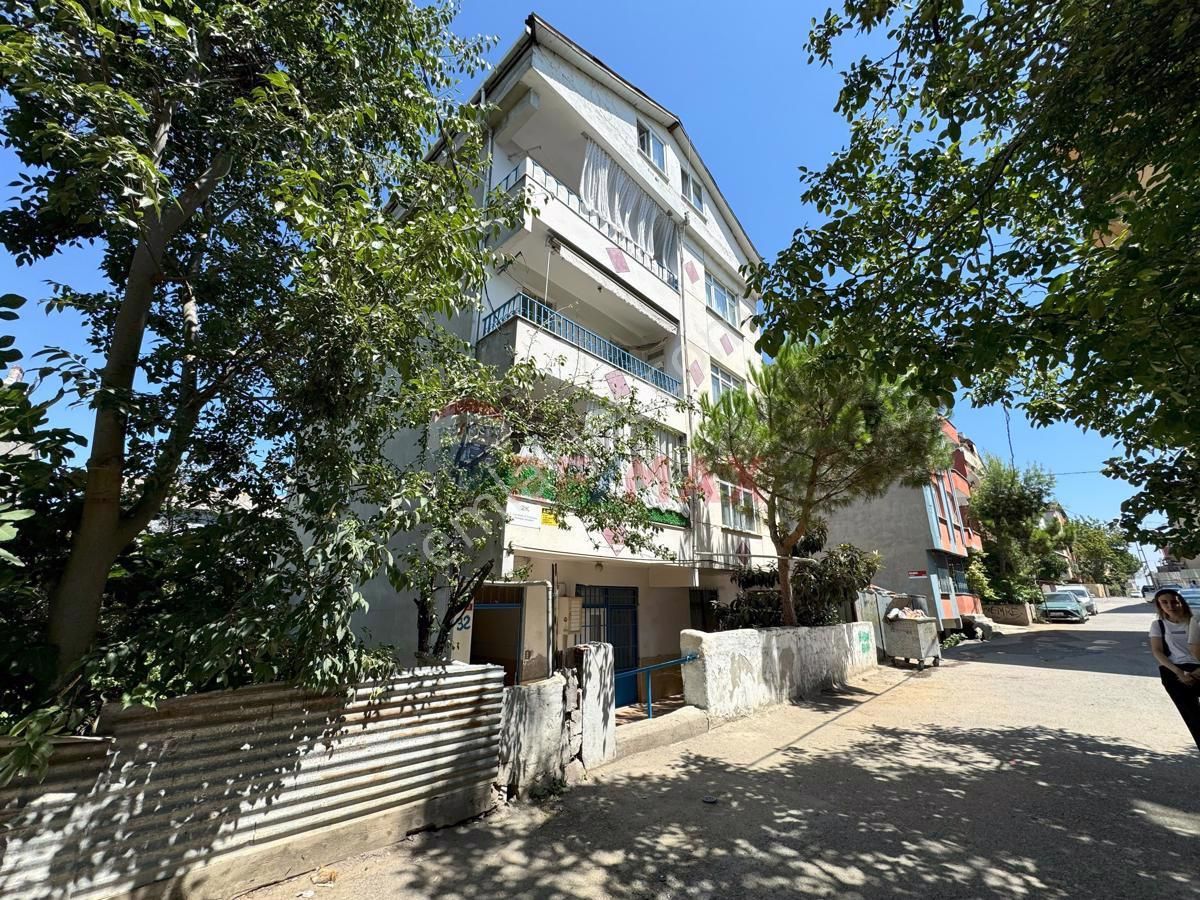 Pendik Kavakpınar Satılık Daire PENDİK KAVAKPINAR'DA 2+1 BAHÇE KATI FIRSAT DAİRE 