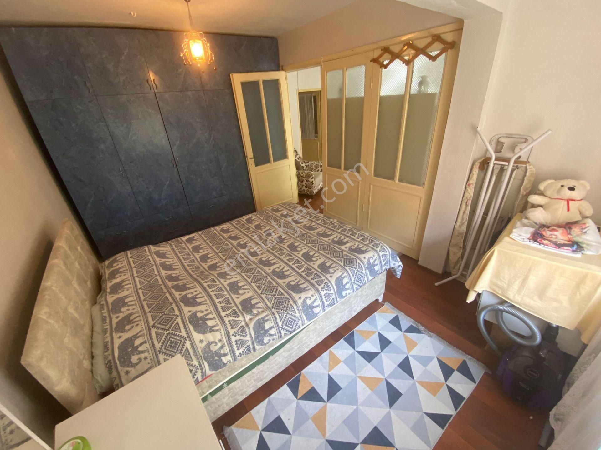 Acill Buca Çamlık Mah.de 3 Katlı 3 Daireli Komple Satılık Müstakil Ev(bina) - Görsel 6