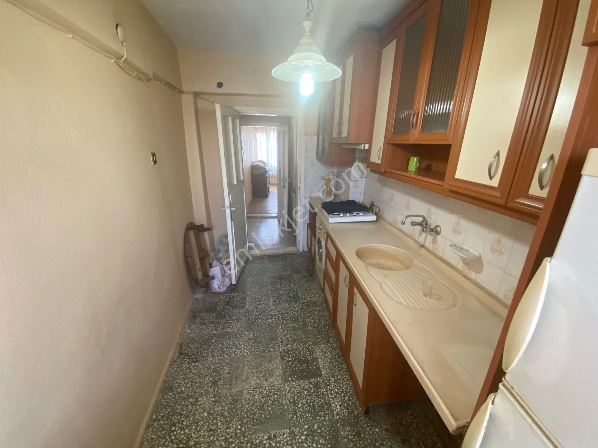 Acill Buca Çamlık Mah.de 3 Katlı 3 Daireli Komple Satılık Müstakil Ev(bina) - Görsel 23