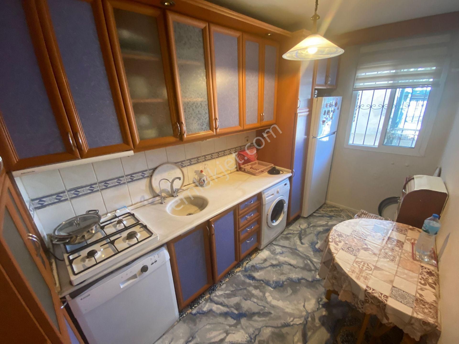 Acill Buca Çamlık Mah.de 3 Katlı 3 Daireli Komple Satılık Müstakil Ev(bina) - Görsel 11