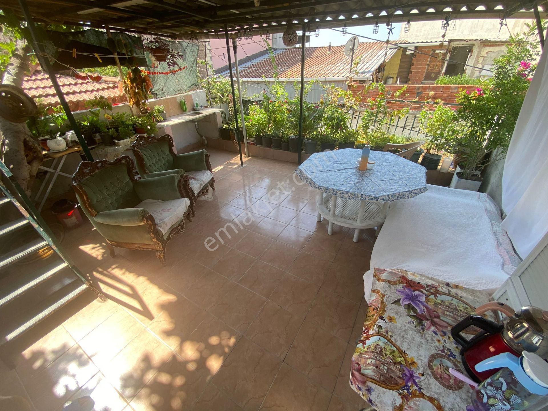 Acill Buca Çamlık Mah.de 3 Katlı 3 Daireli Komple Satılık Müstakil Ev(bina) - Görsel 32