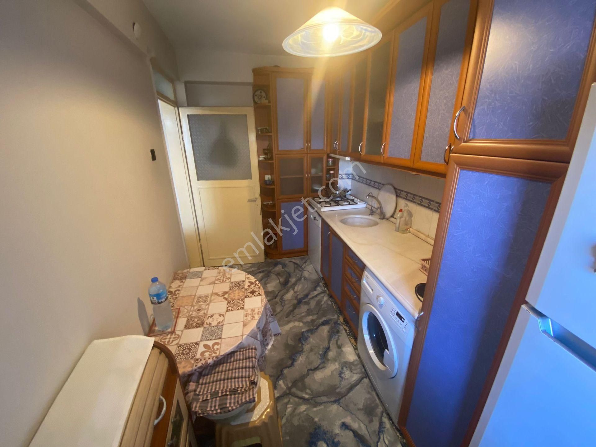 Acill Buca Çamlık Mah.de 3 Katlı 3 Daireli Komple Satılık Müstakil Ev(bina) - Görsel 13