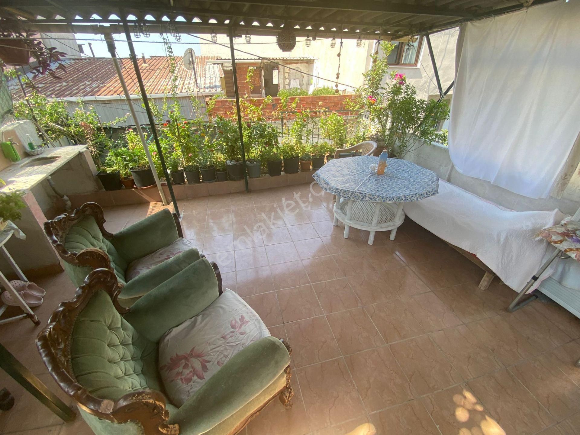 Acill Buca Çamlık Mah.de 3 Katlı 3 Daireli Komple Satılık Müstakil Ev(bina) - Görsel 33