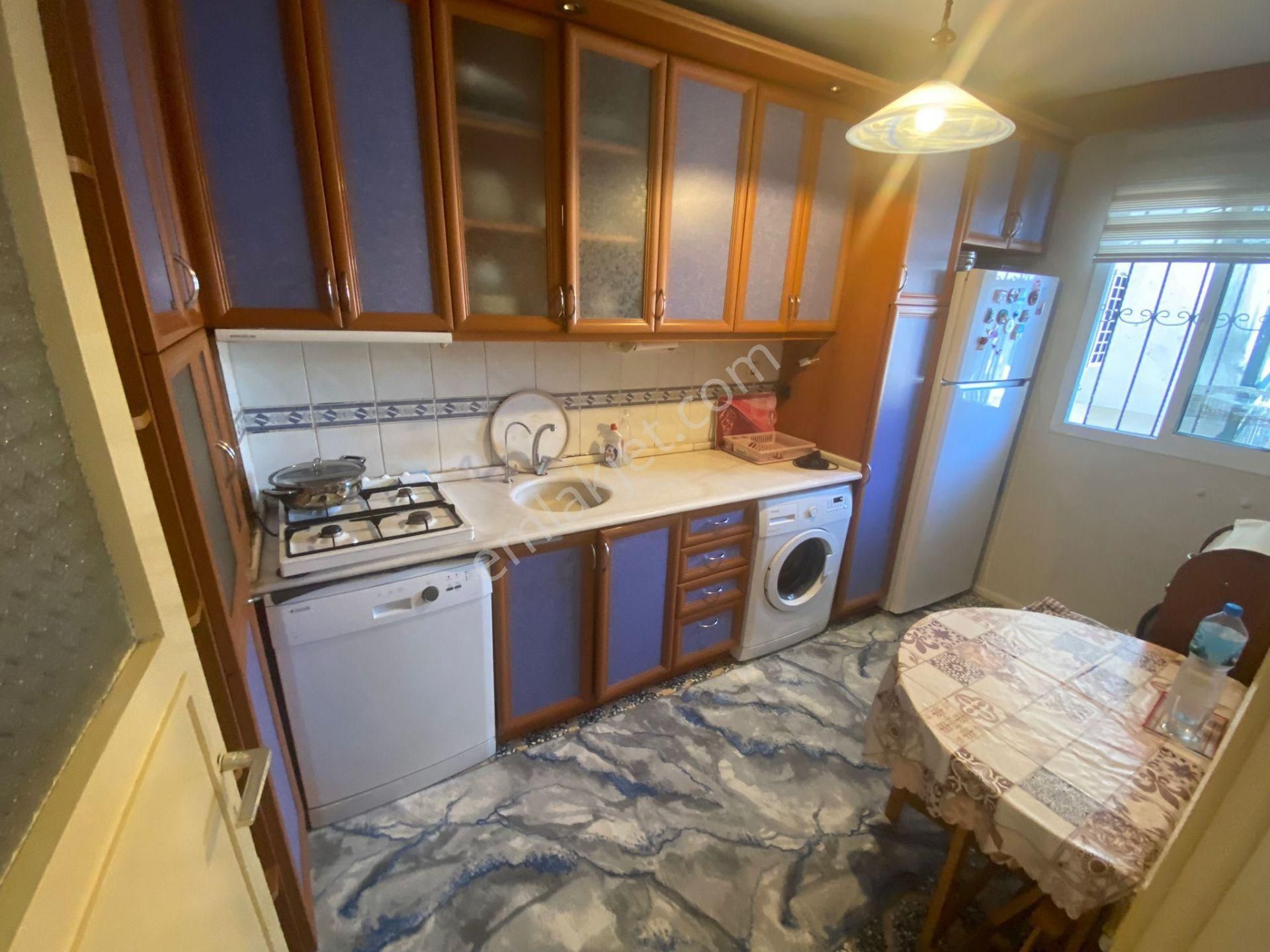 Acill Buca Çamlık Mah.de 3 Katlı 3 Daireli Komple Satılık Müstakil Ev(bina) - Görsel 12