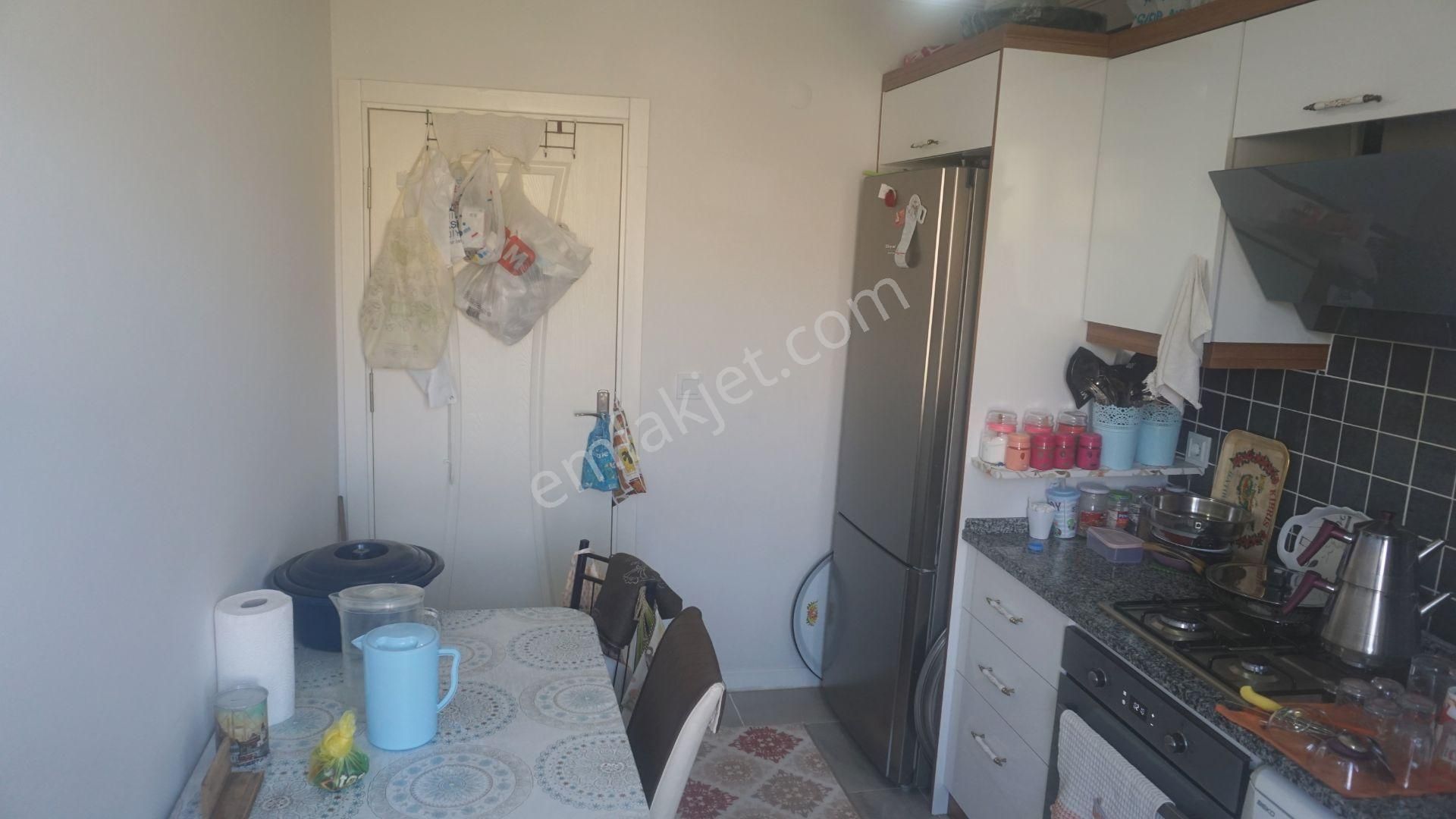 Koyunderede Satılık 2+1 Dogalgazlı+balkon+asansör Çiğli Serkan - Görsel 4