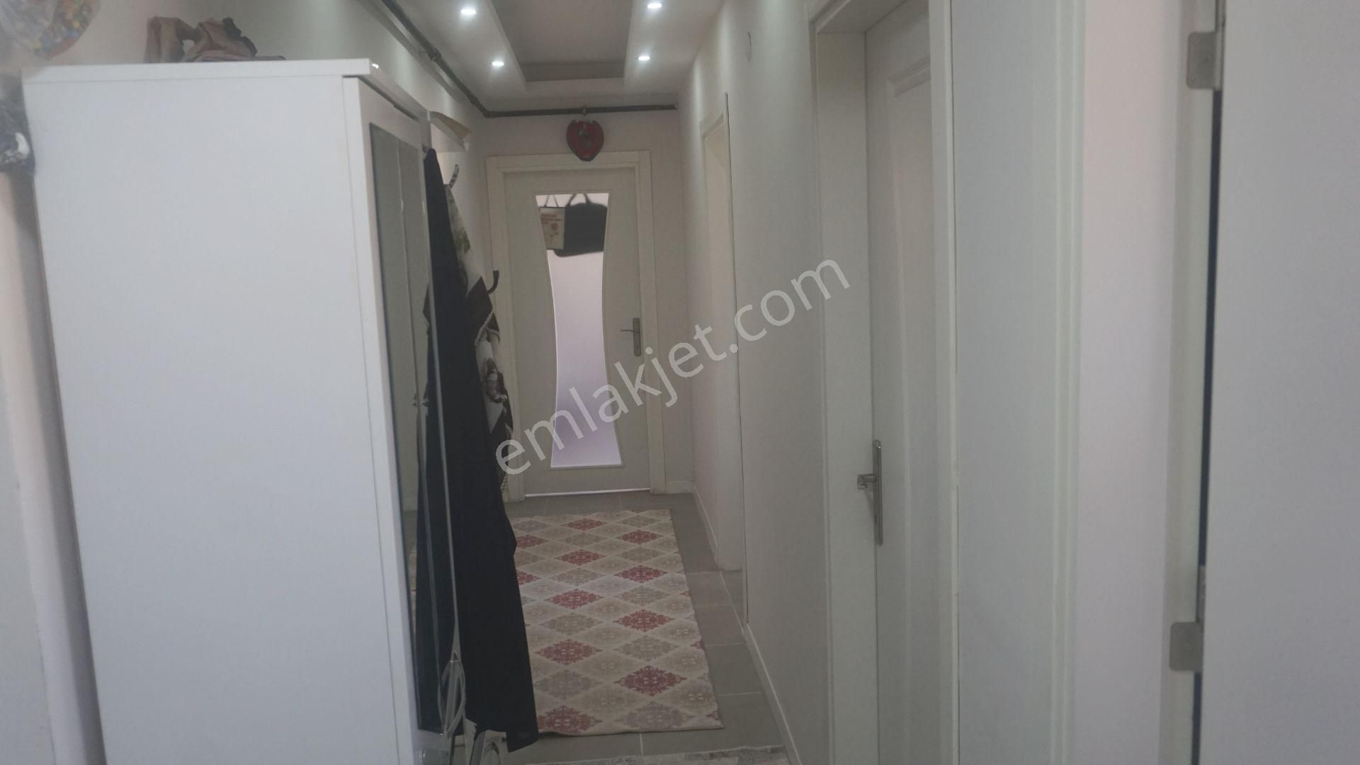 Koyunderede Satılık 2+1 Dogalgazlı+balkon+asansör Çiğli Serkan - Görsel 18