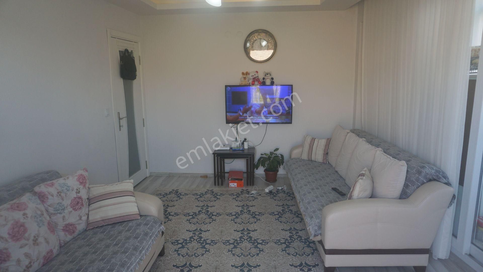 Koyunderede Satılık 2+1 Dogalgazlı+balkon+asansör Çiğli Serkan - Görsel 8