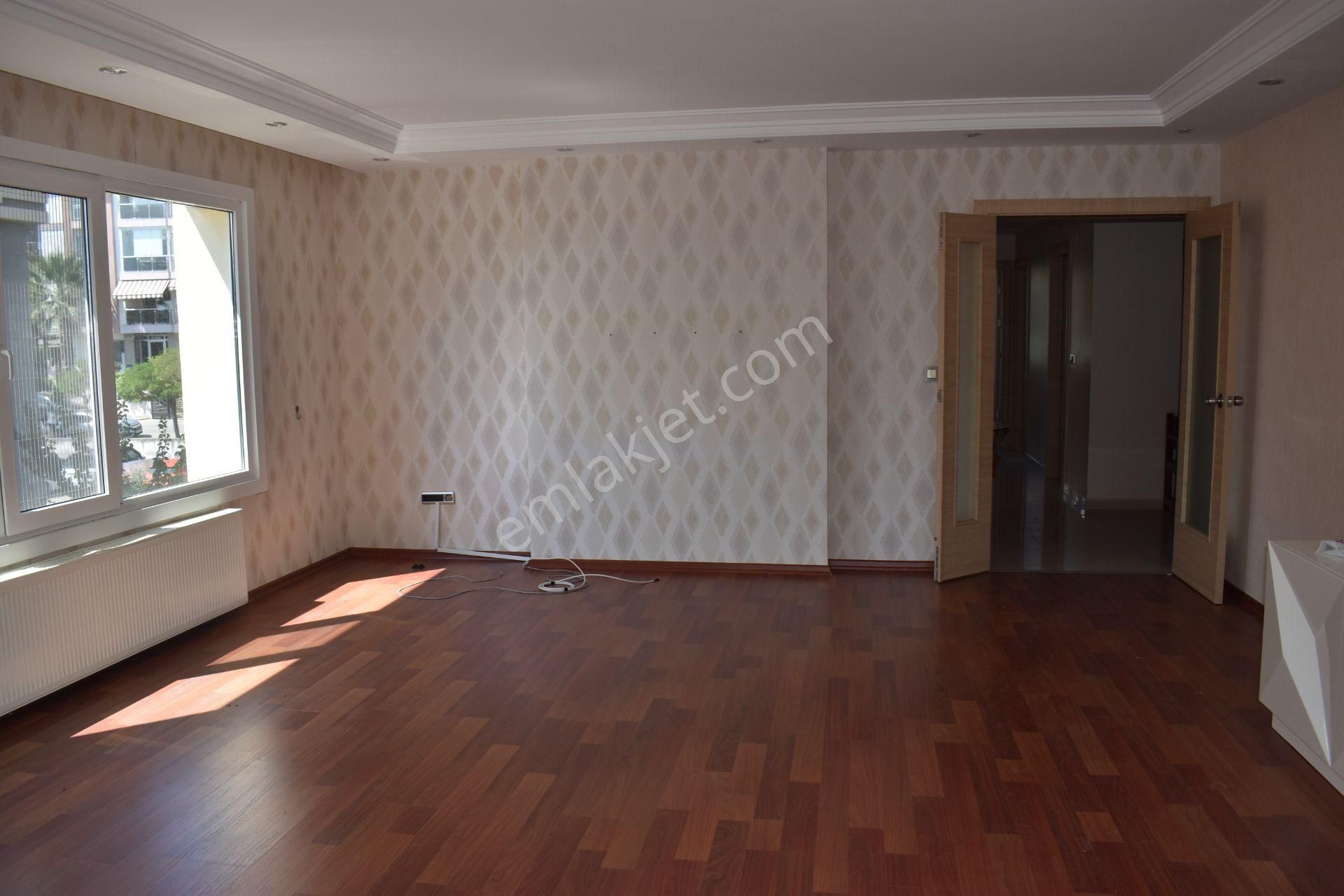 Büyükçekmece Fatih Mah Manzaralı Lüx Havuzlu Sitede 4+1daire - Görsel 5