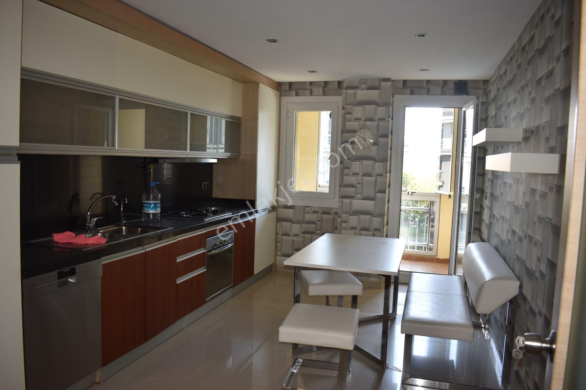 Büyükçekmece Fatih Mah Manzaralı Lüx Havuzlu Sitede 4+1daire - Görsel 21