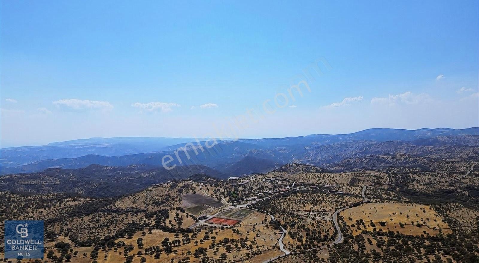 Ayvacık İlyasfakı Köyü Satılık Tarla ÇANAKKALE AYVACIK İLYASFAKI KÖYÜ'NDE MANİCİ ÇİFLİK'E KOMŞU TARLA