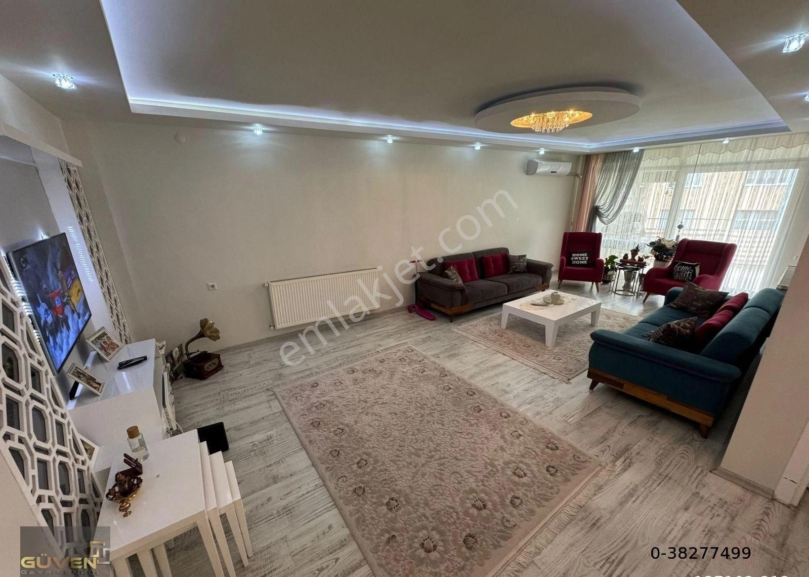 Merkezefendi Sırakapılar Satılık Daire 3+1 154 M2 CADDE ÜZERİ LÜX İÇİ KOMPLE YENİLENMİŞ DAİRE