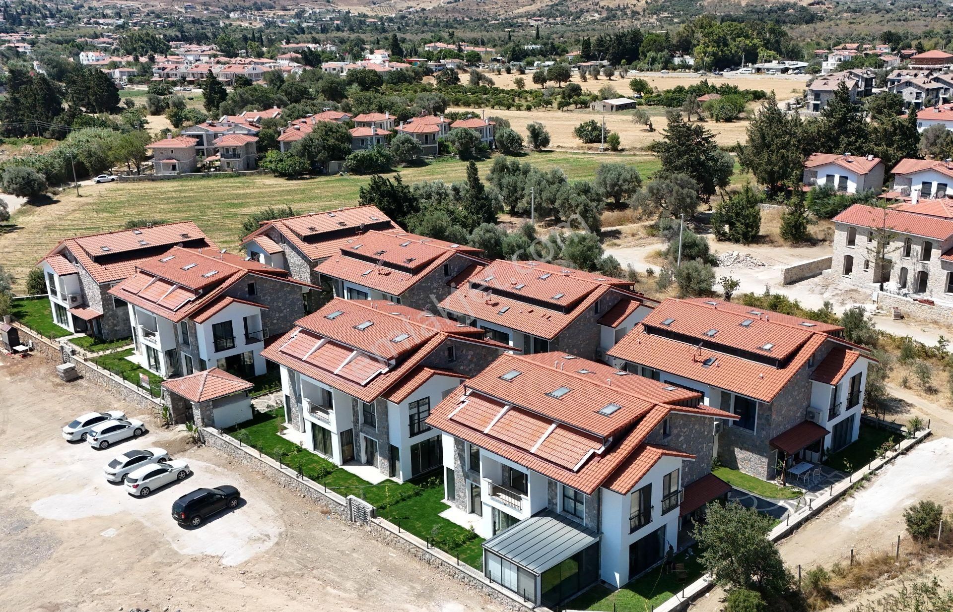 Datça Reşadiye Satılık Villa  DATÇA REŞADİYE LÜKS TRİPLEKS VİLLALAR