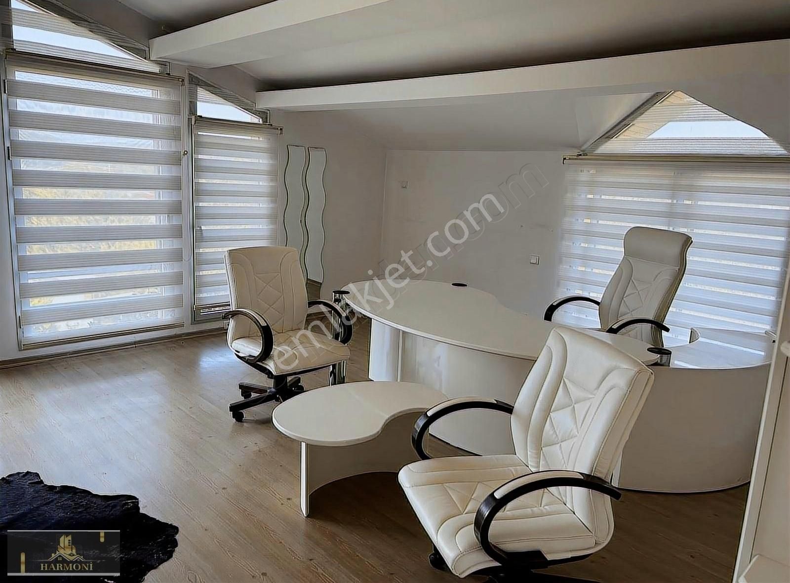 Menderes Çamönü'de 3100m2 Arsa İçinde 17 Odalı Mülk. - Görsel 21