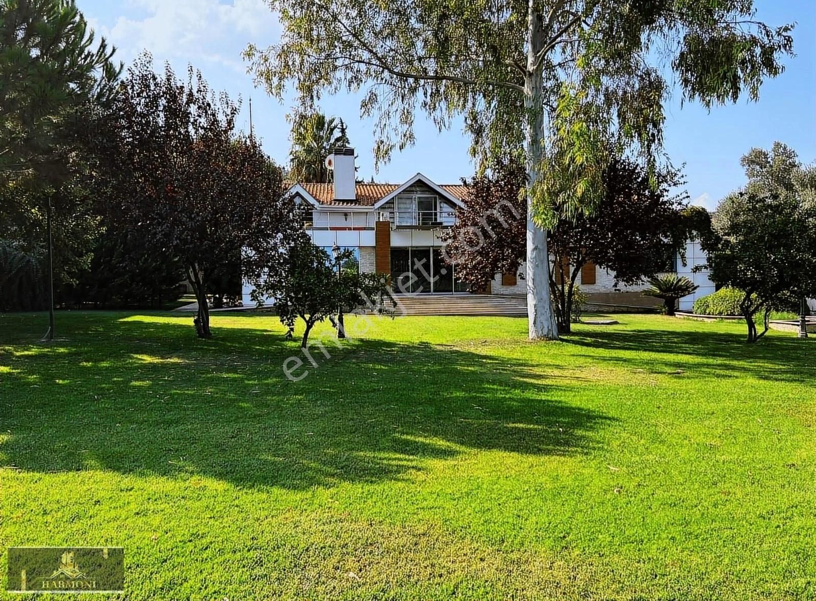 Menderes Çamönü'de 3100m2 Arsa İçinde 17 Odalı Mülk. - Görsel 2