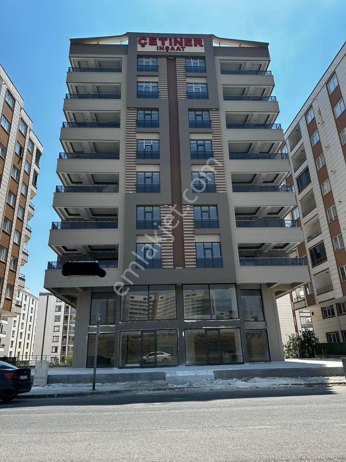 Haliliye Karsıyaka Satılık Daire KIRMIZI GAYRİMENKULDEN HALİLİYE KARŞIYAKA MAHALLESİNDE KANAL BOYUNDA SATILIK LÜX 4+1 SIFIR DAİRE