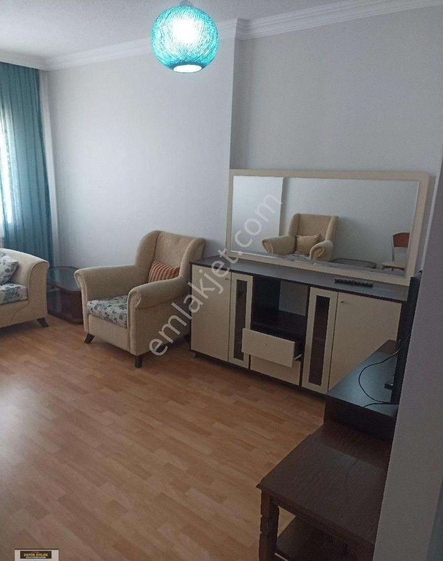 Yenişehir Üçkuyu Kiralık Daire Demir Emlâk Ofisinden Lüks Dayalı Döşeli Toki Dairesi