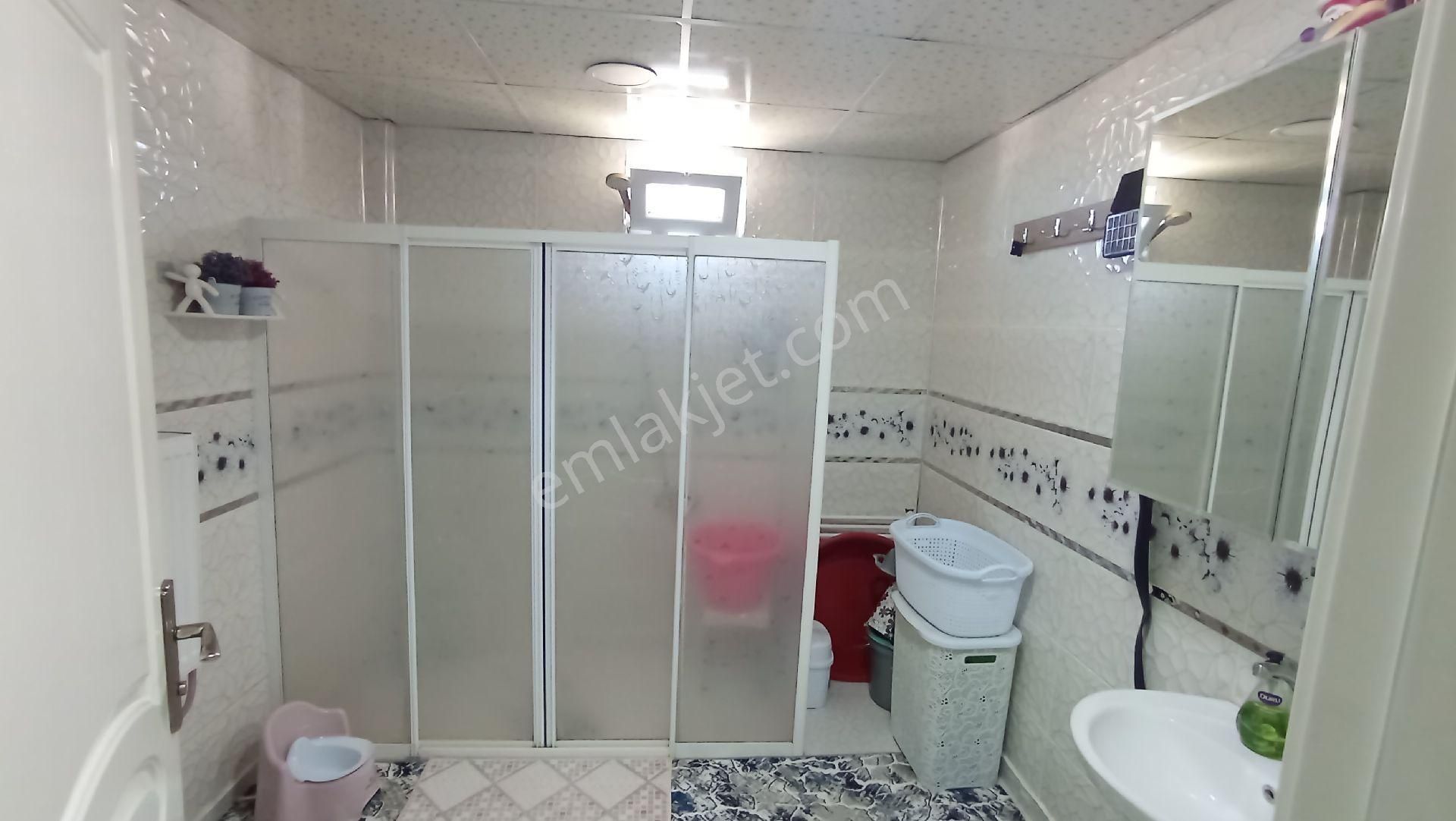 Konakmahlesinde 3 Kat Bir Dükkan - Görsel 13