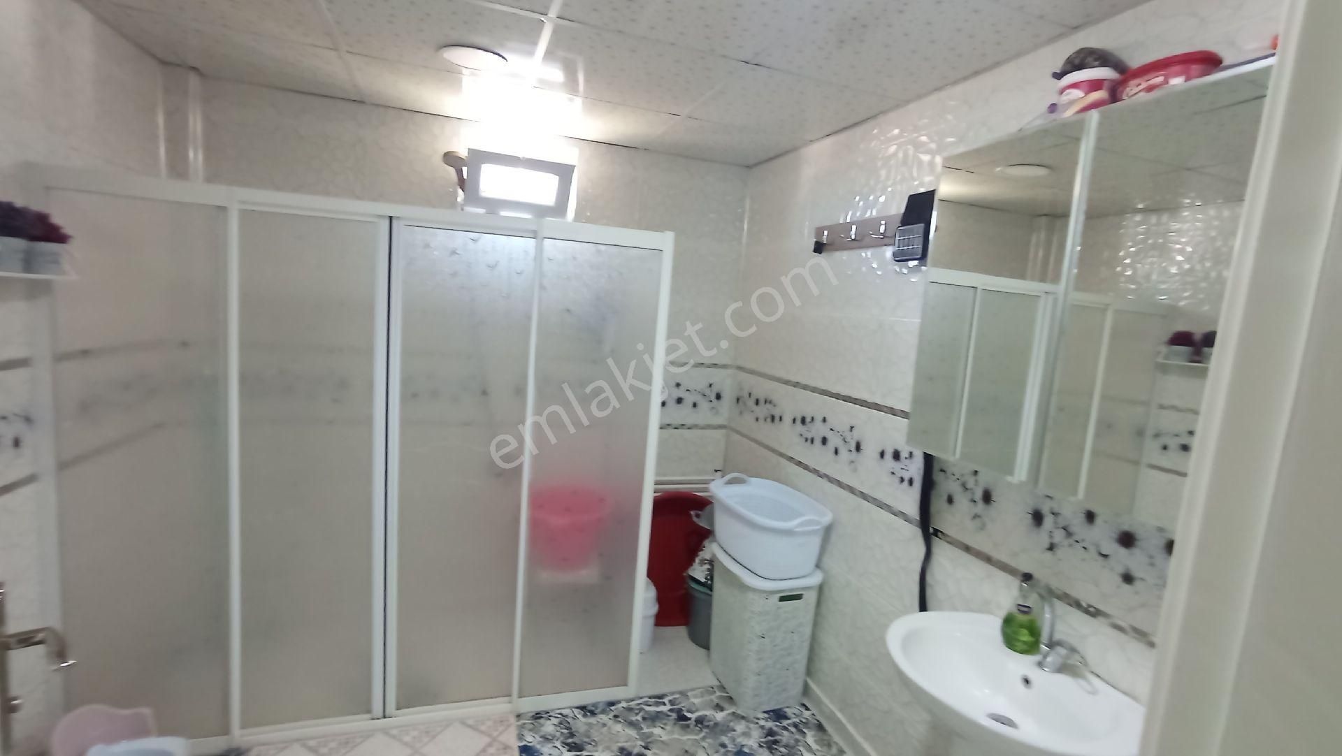 Konakmahlesinde 3 Kat Bir Dükkan - Görsel 18