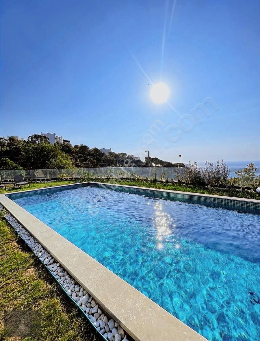 Bodrum Yalıkavak'ta Muhteşem Deniz Manzaralı 6+1 Kiralık Villa - Görsel 2