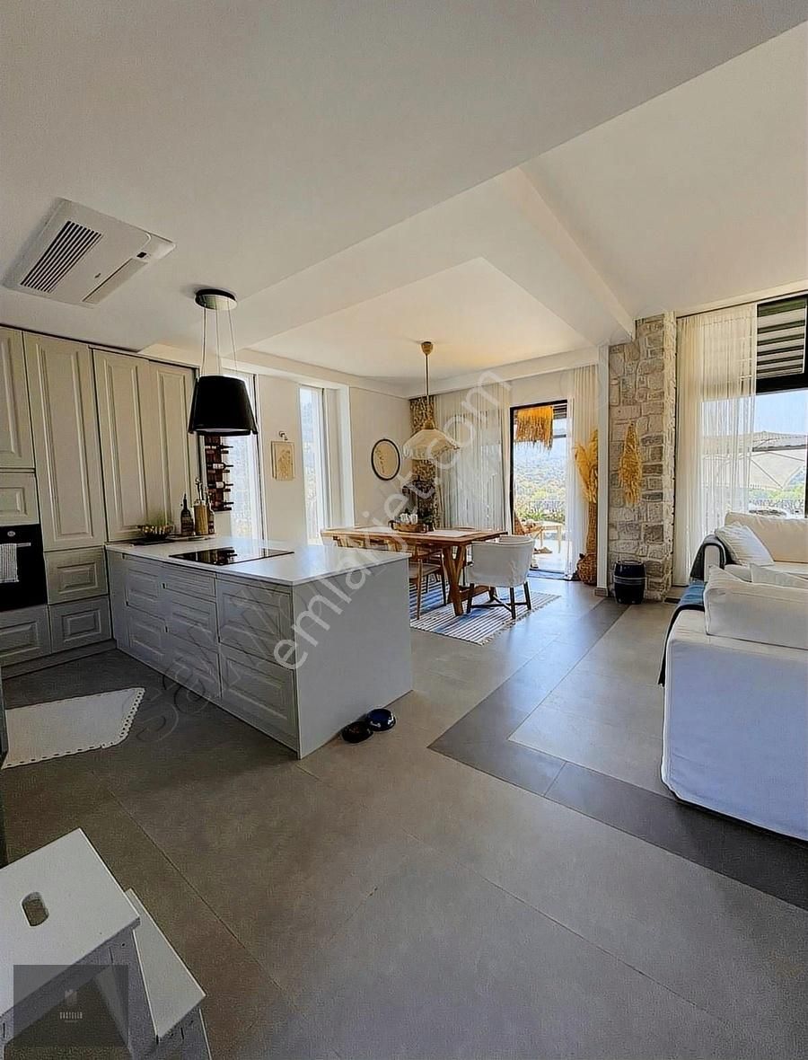 Bodrum Yalıkavak Merkezde Müstakil Havuzlu Satılık Villa - Görsel 13