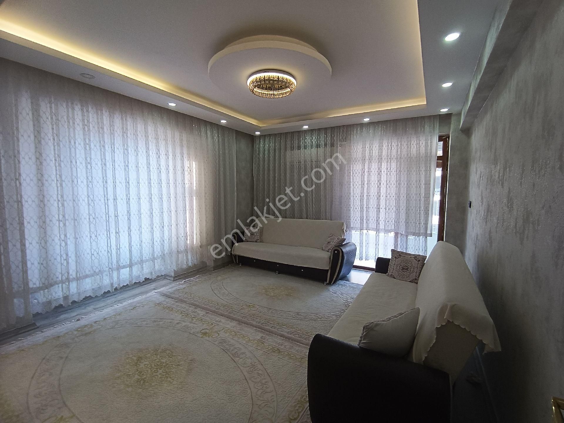 Karaköprü Akpıyar Satılık Daire ACİL EMLAK GÜVENCESİYLE SİTE İÇERİSİNDE 3+1 SATILIK DAİRE 