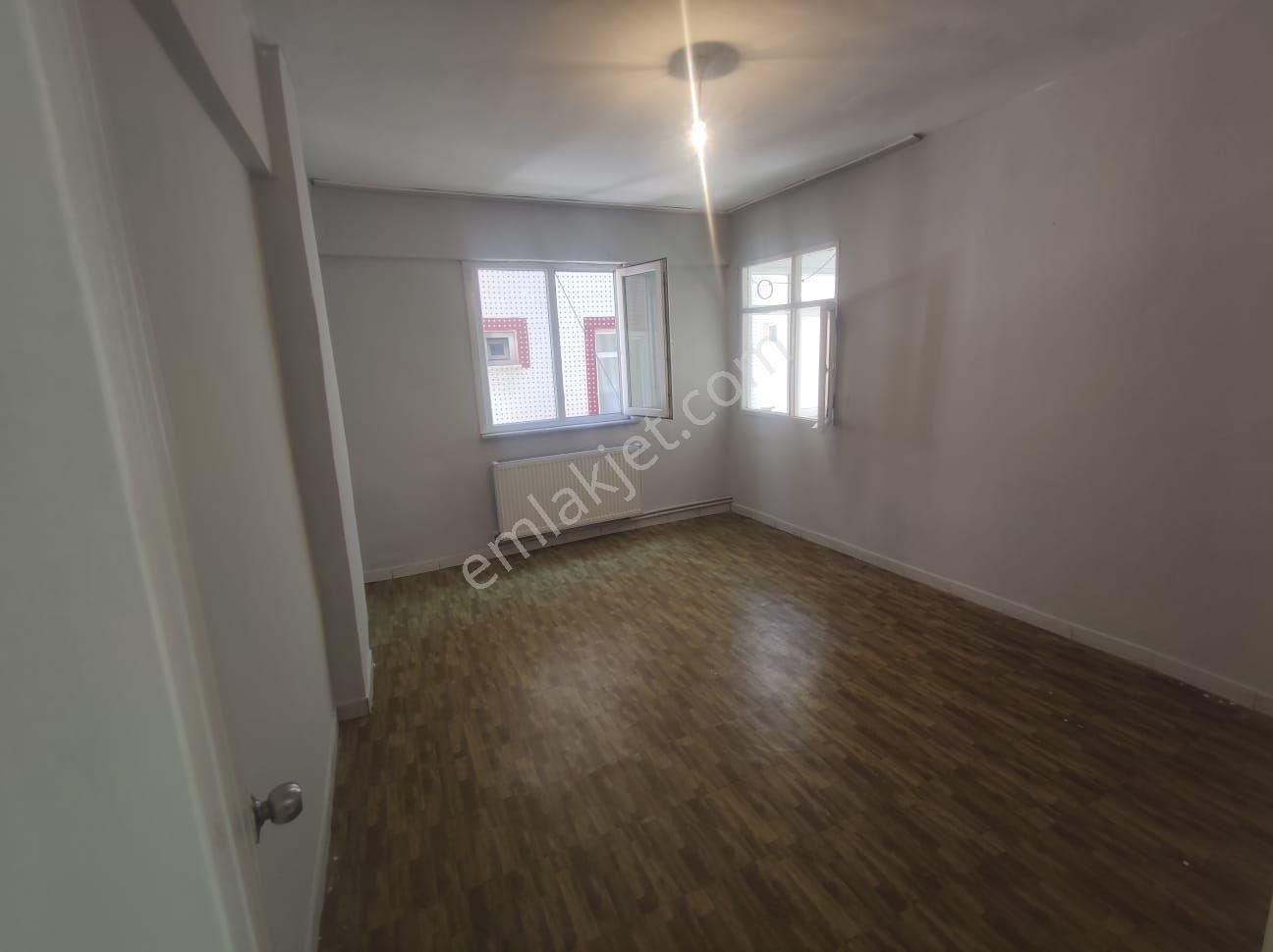 Bağcılar Kazım Karabekir Kiralık Daire SULYAPIDAN KAZIMKARABEKİRDE 2+1 KİRALIK ARA KAT DAİRE