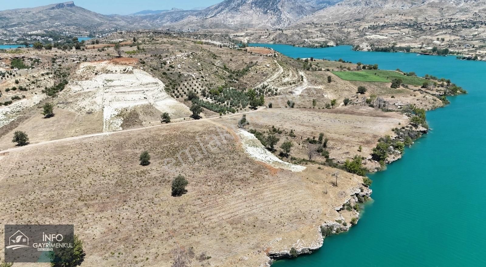 Manavgat Oymapınar Satılık Tarla İNFO OYMAPINAR MAH.SATILIK TARLA 13,500 M2 GÖLE SIFIR MANZARALI