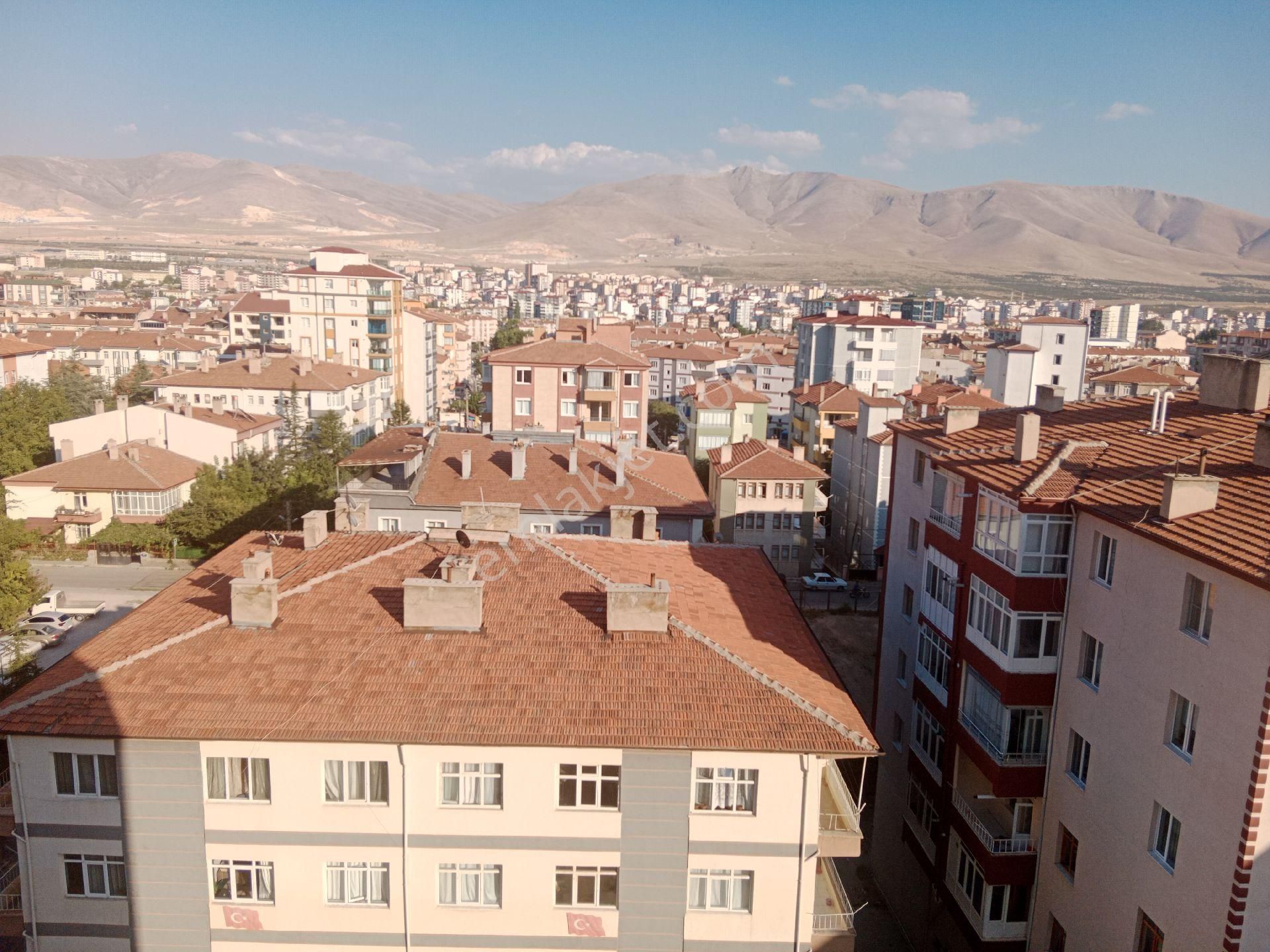 Niğde Merkez Yenice Satılık Daire Talatoğulları Gayrımenkul'den Niğde Merkez Amas Yolunda Satılık 2+1 Daire