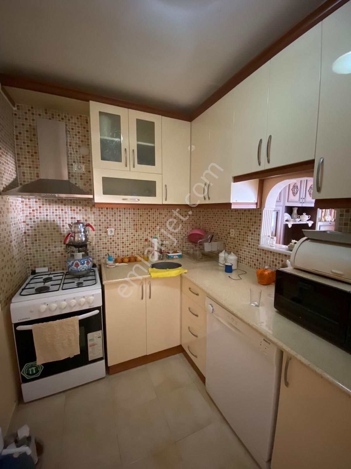 Kamiloba Bahar Sitesin’de Denize Sıfır Satılık 2+1 Daire - Görsel 17
