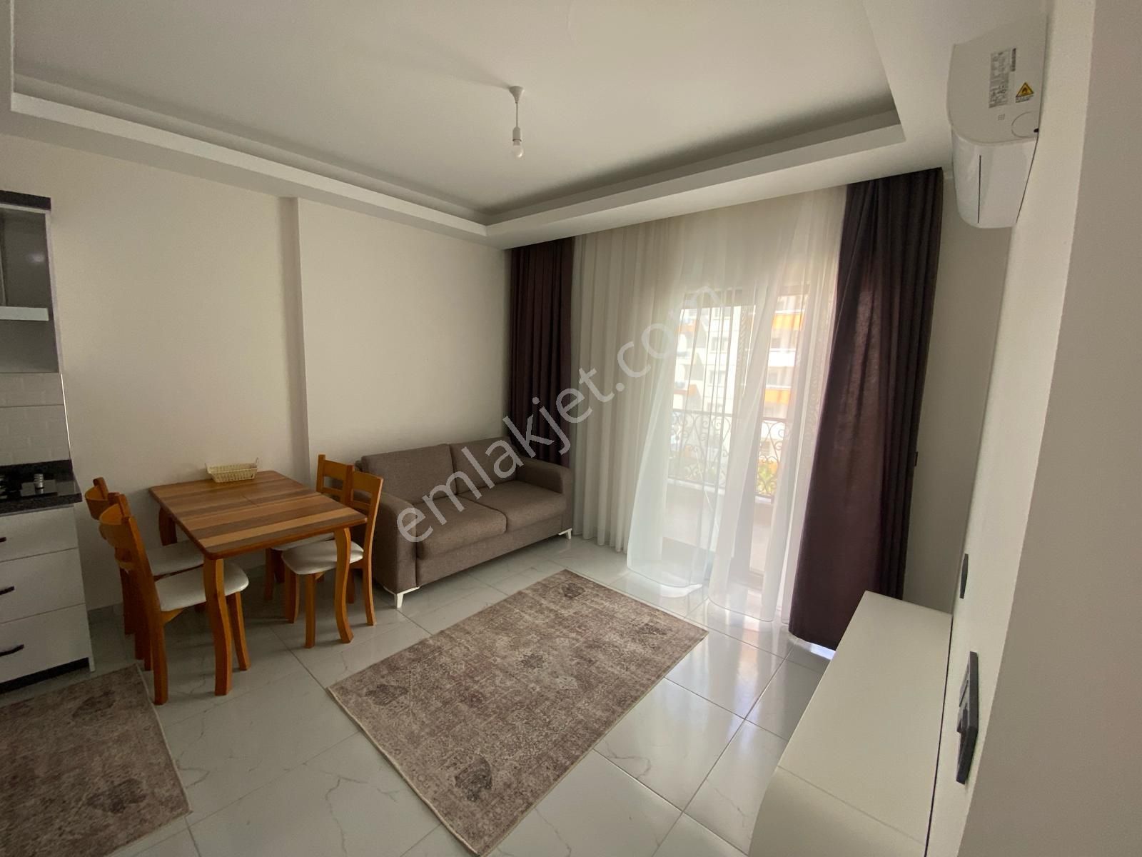 Alanya Mahmutlar Kiralık Daire  7062 15,000 TL ALANYA  MAHMUTLARDA YEKTA ATILIM 1+1 EŞYALI DAİRE KİRALIKTIR