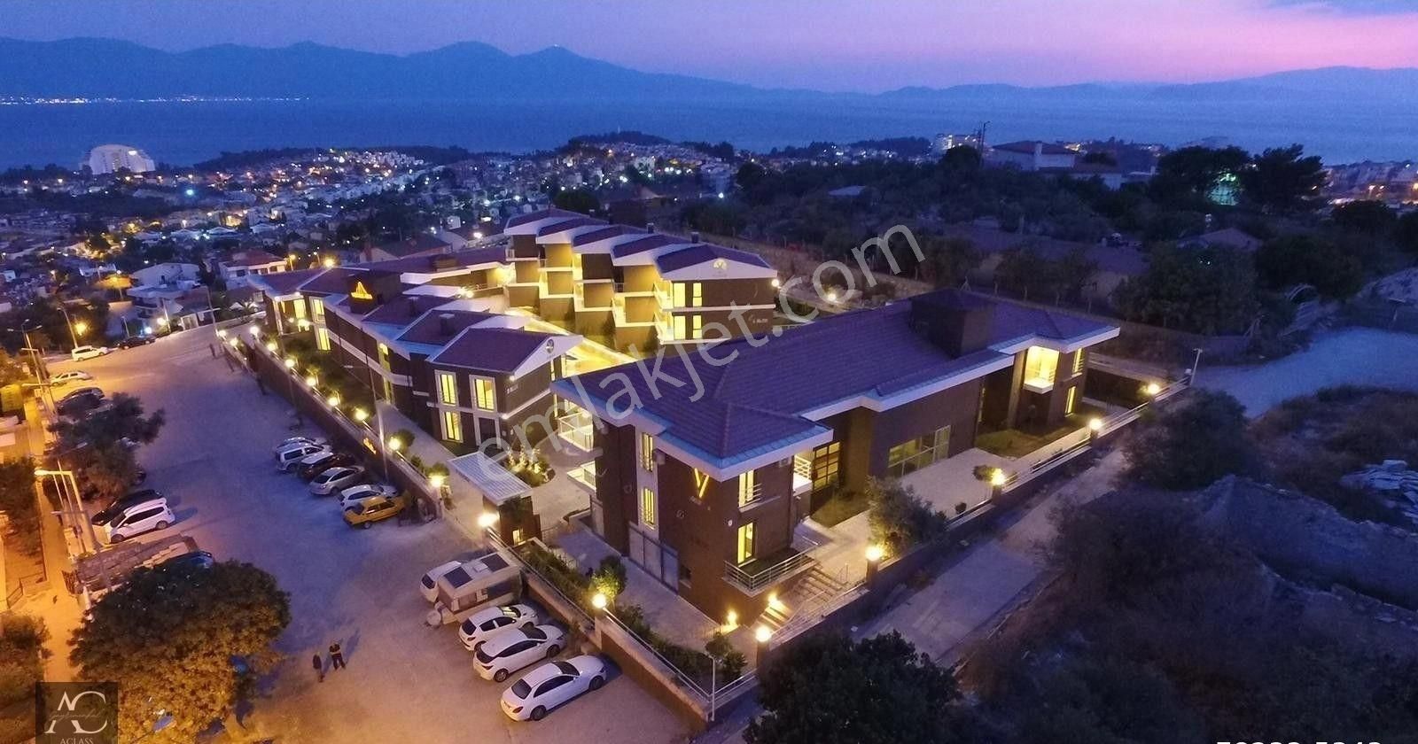 Kuşadası Kadınlar Denizi Satılık Daire FULL MANZARA-SAHILE YAKIN-GUVENLIK-HAVUZ-OTOPARK-PEYZAJ-KOMBİ-ULTRA LÜX-FULL EŞYALI DAİRE