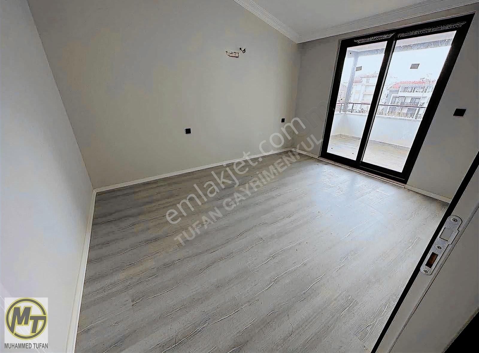 Manavgat Ilıca Satılık Daire MANAVGAT ILICA'DA SATILIK 4+1 HAVUZLU DUBLEKS DAİRE