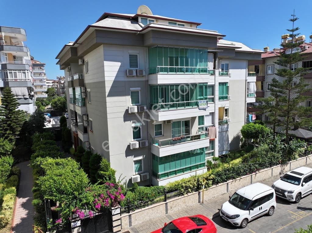 Alanya Oba Satılık Daire  ALANYA OBAGÖLDE DENİZE YAKIN 1+1 MOBİLYALI SATILIK DAİRE