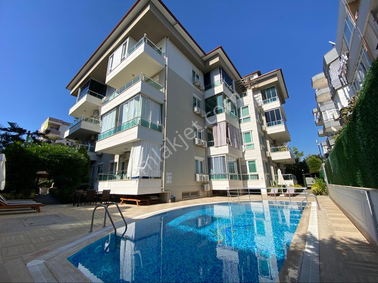 Alanya Oba Satılık Daire  ALANYA OBAGÖLDE DENİZE YAKIN 1+1 MOBİLYALI SATILIK DAİRE