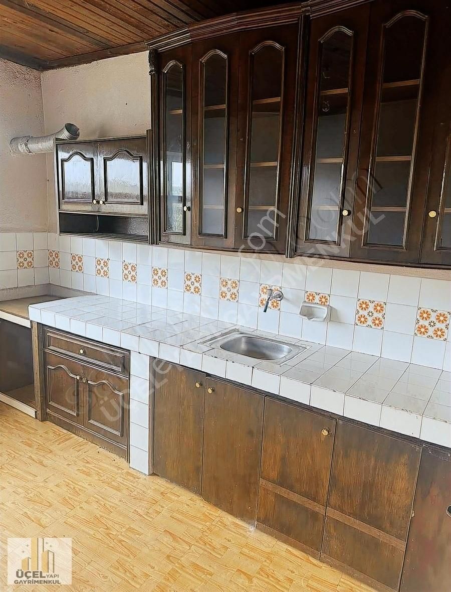 Arnavutköy Terkos Mahallesinde 760m2 Satılık Müstakil Bahçeli Ev - Görsel 6