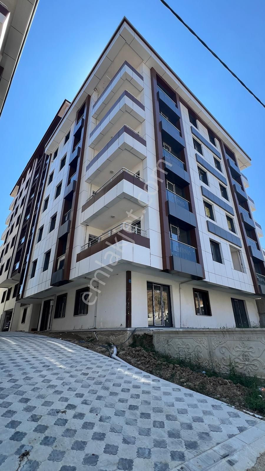 Çerkezköy İstasyon Satılık Daire  ÇERKEZKÖY İSTASYON MAHALLESİ 4+2 SATILIK DAİRE