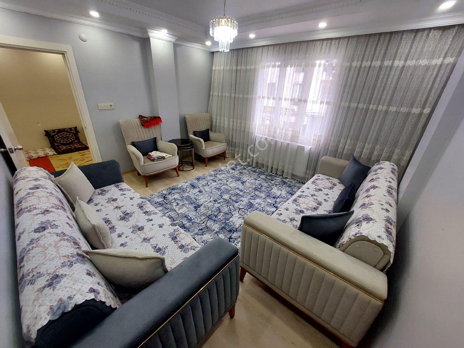 S.beyli Orhangazi Mh Antalya Caddesının Dibinde 3+1 1.kat Montalamalı Satılık Daire